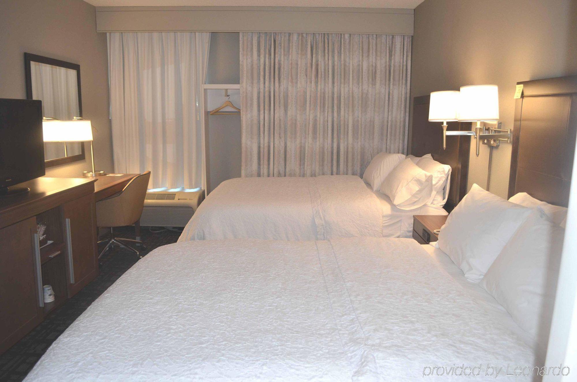 Hampton Inn & Suites Charlotte/Pineville Exterior foto